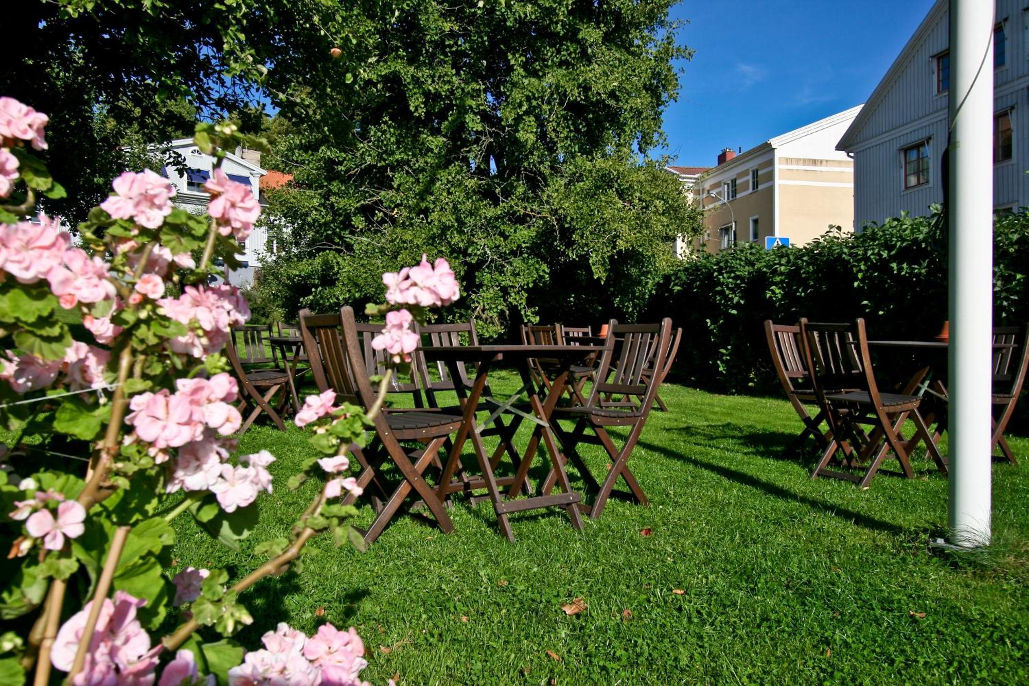 Hotell Laurentius Strängnäs Extérieur photo