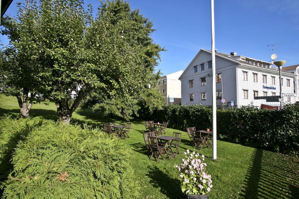 Hotell Laurentius Strängnäs Extérieur photo
